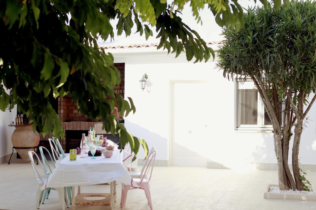 Casa Rural Ideal Para Escapadas Con Barbacoa Y Spa Tinarejos Exterior foto